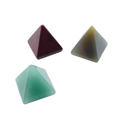 China Europe best selling high quality fengshui healing pyramid stone crystal craft for decoration for sale