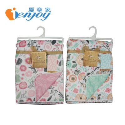 China Anti-pilling Double Fold Floral Design Newborn Baby Blanket for sale