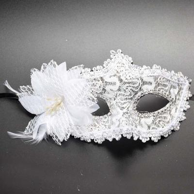 China Wholesale New Venetian Flower Lace Flower Masquerade Mask With Diamond for sale