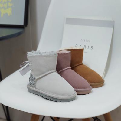 China New Fashion Cute Round Cow Suede Bling Bling Snow Ankle Cute Warm Outdoor Baby Kids Winter Boots for sale