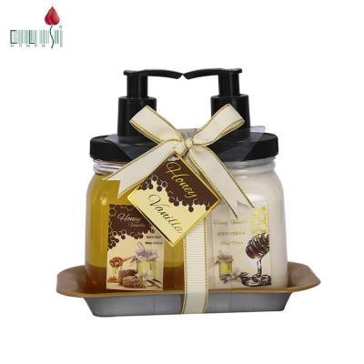 China Moisturize Hotel Private Label Tin Tray 2pcs Moisturizing Skin Bath Soap Hand Lotion Set à venda