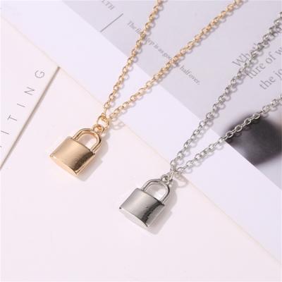 China Environmental Friendly Fashion Accessories Hot Selling Trendy Women Lock Necklace Pendant Necklace for sale