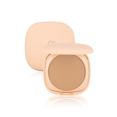 China Brighten Face Makeup High Quality Long-lasting Oil-control Hot Selling Luxury Pressed Powder for sale