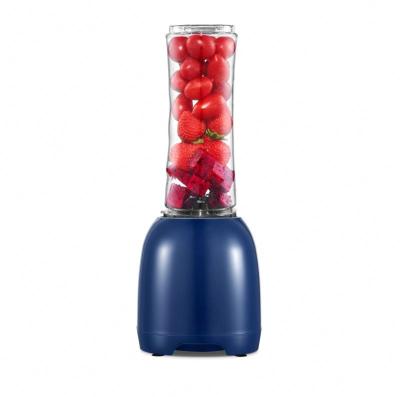 China Outdoor Portable Juicer Juice Blender Mixer Personal Blender Handheld Blender for sale