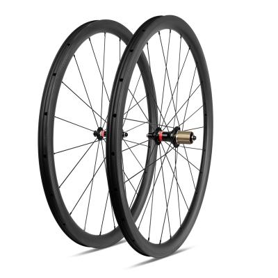 China Road Bikes T700 Carbon V Brake Wheelset 35C Rim Brake Wheel 20/24 Hole UD Matt For Road Bicycle for sale