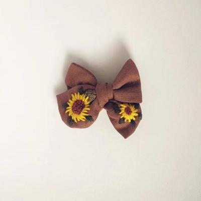 China European and American style baby custom handcraft sunflower hair bow floral hair clips hand embroidery bow for sale