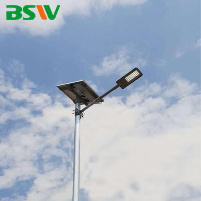 China Solar Powered Street Light Outdoor Solar Street Light With Pole à venda