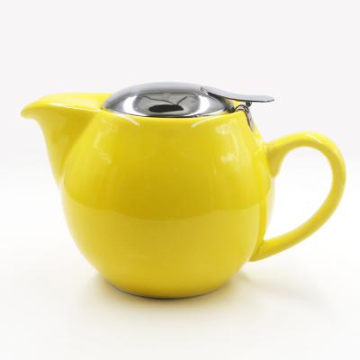 China Sustainable Ceramic Teapot with Stainless Steel Infuser and Lid for sale