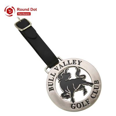 China Hang Tags Private Logo Alloy Metal Bag Quality Engraved And Embossed Round Pendant For Handbags And Pets for sale