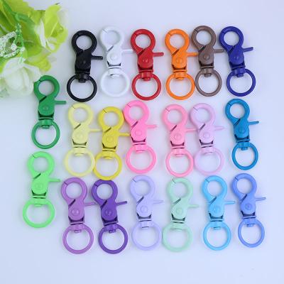 China Bag Multiple Colors Metal Snap Hooks Customized Colorful Ally Dog Leash Metal Hooks Wholesale for sale