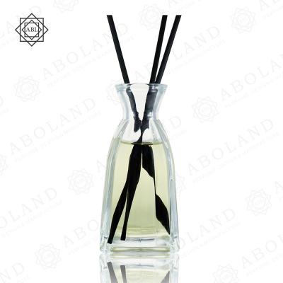 China High Quality And Mass Capacity Glass Cosmetic Diffuser Bottles Custom Color And Logo for sale