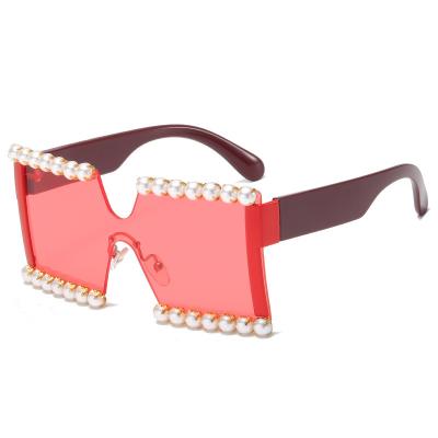 China Fashion Sunglasses 6931 Oversized Square Diamond Frame Fashion Women Shades Big Sunglasses for sale