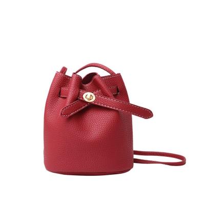 China Portable Litchi Pattern Bucket Lady Bags Leather Retro Crocodile Clutch Shoulder Messenger Purses and Handbags for sale