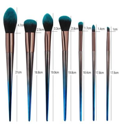 China Durable And Eco-friendly Synthetic Wood Color Hair Vegan 7Pcs Cosmetic Makeup Brush for sale