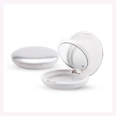 China DIY Aseptic Cosmetic Makeup Box Silver White Powder Container Case for sale