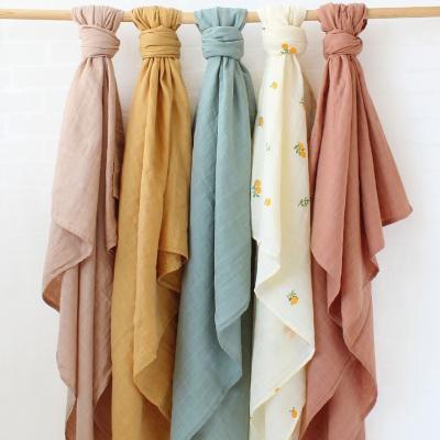 China Anti-static natural dyes cloud island how to wrap muslin blanket and frame set with high quality for sale