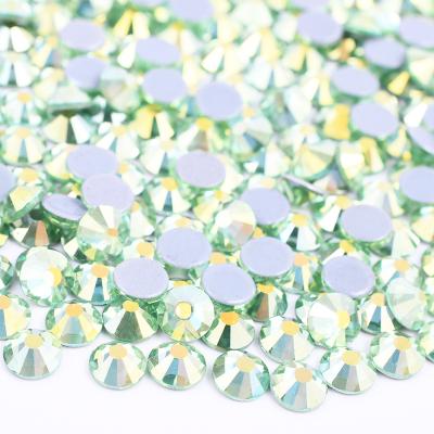 China Flatback SS6 8 10 12 16 20 30 ab Light Green Heat Transfer Iron On Rhinestone Crystal Rhinestones Hotfix Glass Stones For Wedding Dress for sale