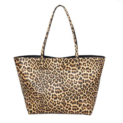 China Other New Design Oversized Casual Women Handbag Animal Print Faux Leather Handbag for sale