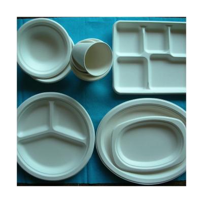 China Christmas OKCARTON CLASSIC Bleached Or Unbleached Disposable Chinese Paper Tableware for sale