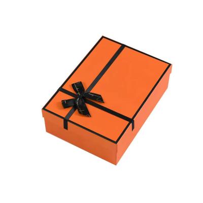 China OKCARTON Packages Recyclable Paper Cardboard Boxes Present Gifts Display Storage Box For Jewelry Bracelet for sale