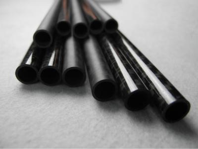 China Light Weight Corrosion Resistance 3K Round Carbon Fiber Rod for UAV for sale