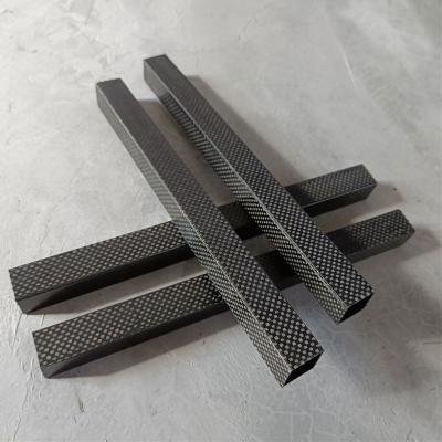 China UV Resistant Carbon Fiber Rectangular Tube Anti Ultraviolet Radiation for sale