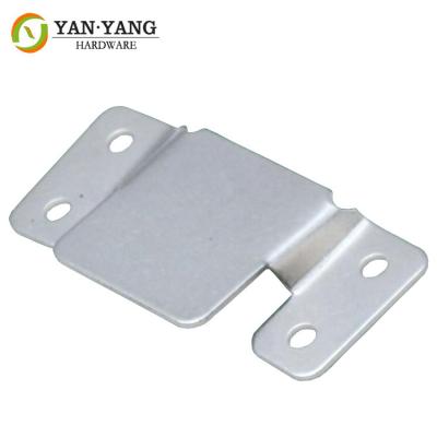 China Factory Direct Sale Furniture Accessories Bed Hanging Buckle Sofa Connector for sale