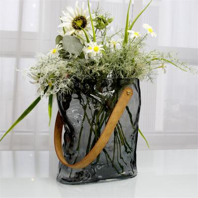 China Eco-friendly Elegant Hand Blown Glass Flower Vase Hand Blown With Handle For Living Room Decoration for sale