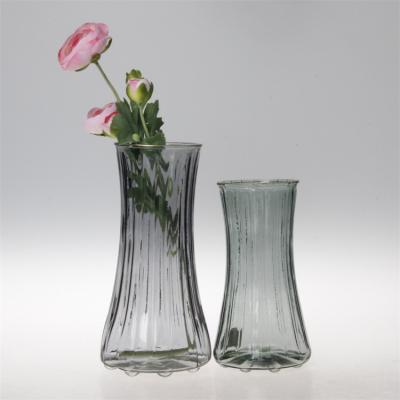 China New Arrivals Eco-Friendly Custom Color Flower Glass Crystal Glass Vase For Wedding Party Home Decoration for sale