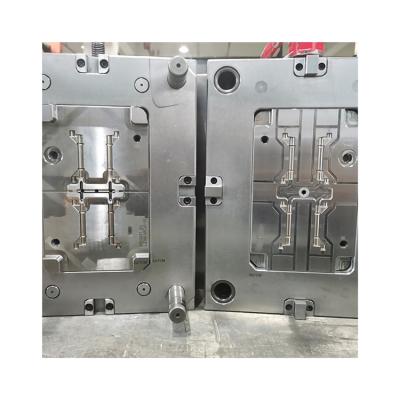 China Custom Die Maker Steel High Quality Plastic Dies Injection Mold Making Car Fixture for sale