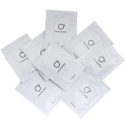 China Sealed Cleaning Edge Individually Bundled Nonwoven Spunlace Small Wet Wipes for sale