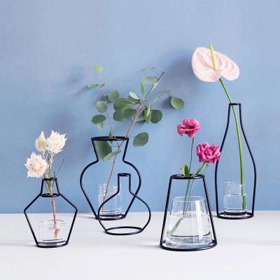 China DREA Iron Art Cylinder Vase Planter Metal Shatterproof Flower Vase For Centerpiece Table Wedding Home Indoor Decoration for sale