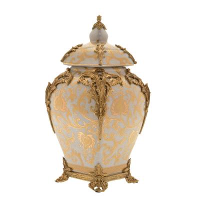 China Large Size Decor Figurine Luxury Stocked Arts Table Container Home Gold Centerpiece Gifts Storage Ceramic Jar for sale