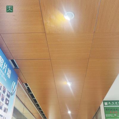 China Tiange Sound Absorption Sound Absorption Modern Wooden Perforated Wall Panel Home Theater Home Theater Tiange Building Materials for sale