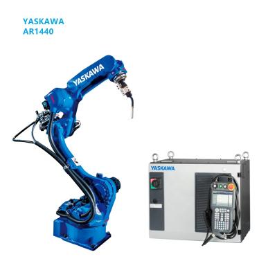 Китай 6 axes yaskawa TWO STATION CAT WELDING ROBOT MAG ARC CNC Controller reach 3 station welding robot axes MIG long продается