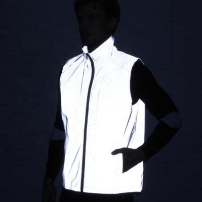 China Viable Sports Cycling Men Slim Fit Jacket Breathable Sleeveless Ultra Reflective Coat Reflective Vest for sale