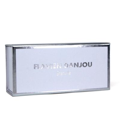 China Yilucai Magnet White Liquid Lipstick Box Handmade Custom Printed Lip Gloss Packaging Paper Boxes for sale