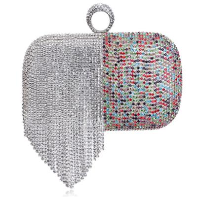 China Daily collocation 2023 luxury equating handbags for women 2021 new fashion rhinestone dinner bags shoulder chain purse ladies bag crystal clutch OE for sale