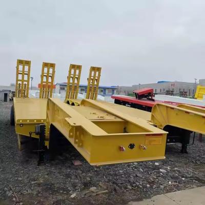 China Schwerlastwagen 8 Achsen Lowboy Lowbed Trailer Transport Schwermaschinen Stahl Halbanhänger mit Hydraulikleiter zu verkaufen