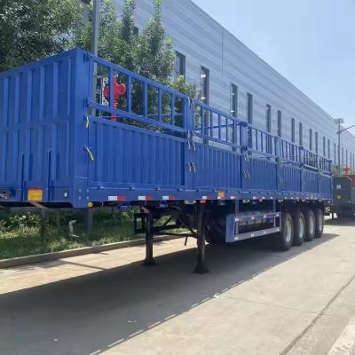 China CIMC Popular Fence Semi-trailer Fence 1.6M 1.8M 2M 2.2M Animal Transport Semi Trailer Stake Fence Semi trailer for sale
