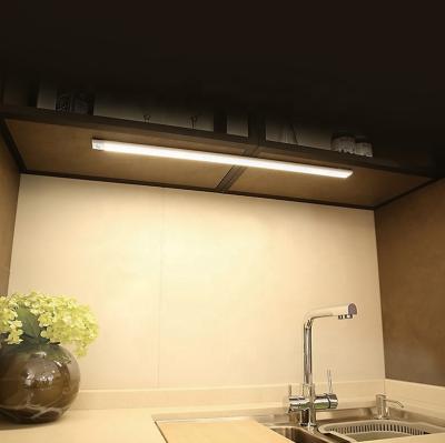 China Modern Built-in Usb Battery Pir Motion Sensor Closet Lights Magnetic Operated Rechargeable Under Cabinet Led Light For Kitchen for sale