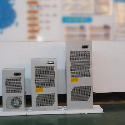 China Easy Operate Indoor Industrial Air Conditioner 850W 220V And Cabinet Cooling Device For Telecom Enclosure for sale