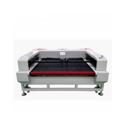 China Laser CUTTING Double Gantry Automatic 1820 Fabric Roll CO2 Laser Cutting Machine With Camera for sale