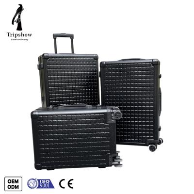 China Popular 20 inch PC hardshell travel luggage with aluminum-framed trolleys for sale