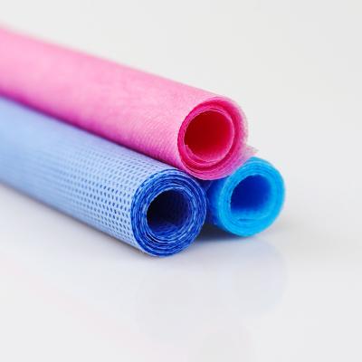 China Waterproof nonwoven fabric manufactures pe film laminated nonwoven rolls for sale