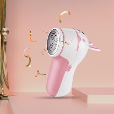 China Sustainable Cute Fiber Hair Remover Razor Battery Powered Pet Trimmer For Ball for sale