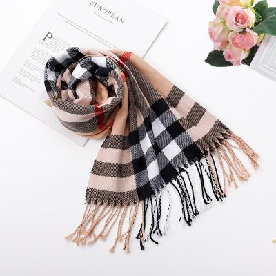 China No Gutter Houndstooth Wholesale Patterns 2021 New Keep Warm Autumn Winter Ladies Scarf for sale