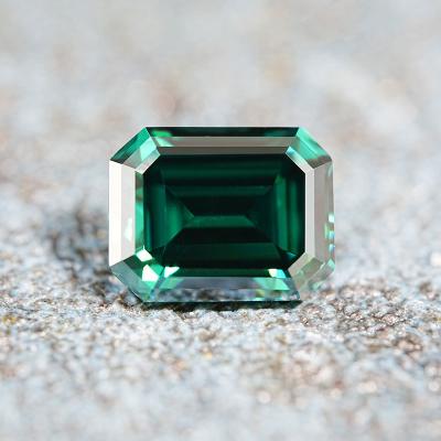 China Green Emerald Princess Cut 1 Carat Moissanite Loose Stone Diamond for sale