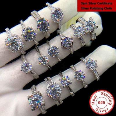 China 18k White Gold Solitaire Moissanite Engagement Rings 2 Carat Wedding Bands for sale