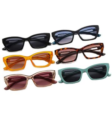 China 2022 Wholesale High Quality Hot Sale Fashionable Custom Sun Glass Shades Men Women Promotional Sunglasses for sale